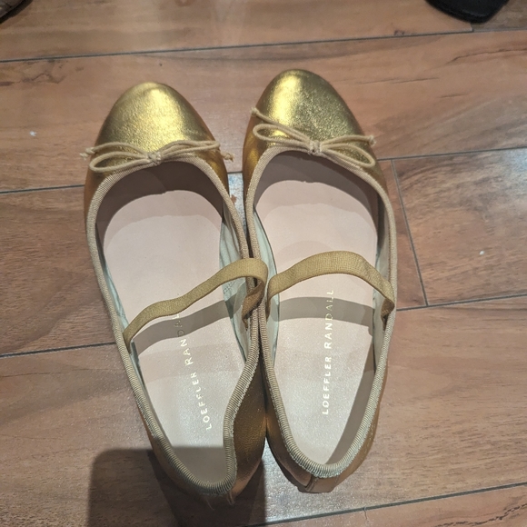 Size 6 shoes - Picture 14 of 16